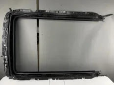 Рама панорамной крыши BMW X5 G05 F95