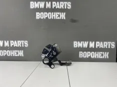 Кронштейн крыла №1 левый BMW 8 G14 G15 G16 F91 F92