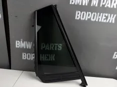 Стекло двери (неподвижное) заднее правое BMW X3