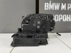 Замок двери передний правый BMW X3 X4 G01 F97 G02