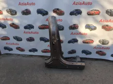 Центральная стойка кузова правая Toyota Camry XV70