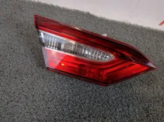 Фонарь левый Toyota Camry XV70