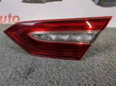 Фонарь правый Toyota Camry XV70