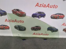 Стекло двери переднее правое Toyota Camry XV70