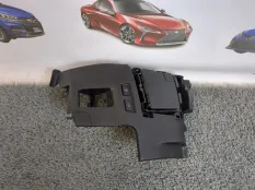 Накладка торпедо левая Lexus ES 7