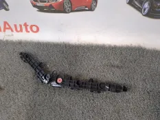 Крепление бампера заднее левое Toyota Rav4 50