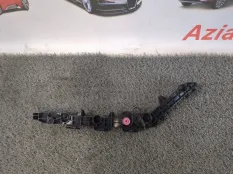 Крепление бампера заднее правое Toyota Rav4 50