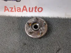 Ступица передняя Toyota Rav4 50