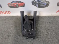 Консоль КПП Toyota Corolla E180