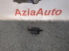 Кнопка открывания багажника Toyota Corolla E180