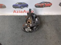 Кулак поворотный передний правый Toyota Corolla