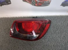 Фонарь правый Mazda 2