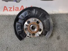 Кулак задний правый Kia Ceed 3