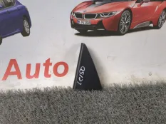 Накладка в салоне передняя левая Toyota Land