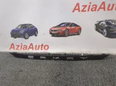 Накладка на крышку багажника Toyota Camry XV70