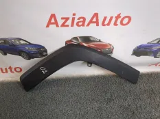 Накладка крыла задняя правая Toyota Rav4 50