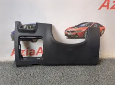 Накладка торпедо Kia Stinger 1