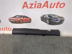 Накладка на порог салона передняя левая Kia Ceed 3