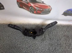 Блок подрулевых переключателей Kia Stinger