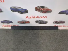 Накладка на порог багажника задняя Toyota Land