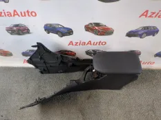Подлокотник Toyota Rav4 50