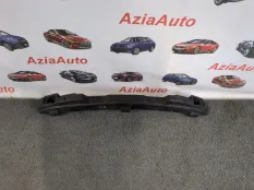 Абсорбер бампера передний Toyota Corolla E180