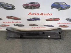 Жабо Toyota Corolla E210