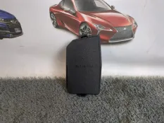Крышка блока предохранителей Toyota Camry XV70