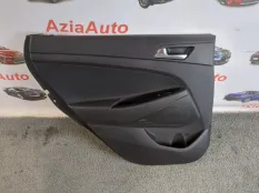 Обшивка двери задняя левая Hyundai Tucson TL