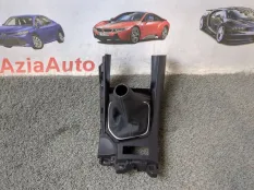 Консоль КПП Toyota Corolla E180