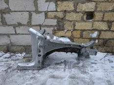 Четверть передний правый Toyota Camry XV70
