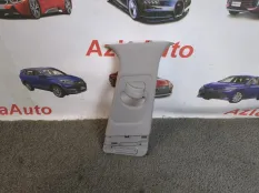 Накладка центральной стойки правая Kia Ceed 3