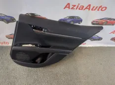 Обшивка двери задняя правая Toyota Camry XV70