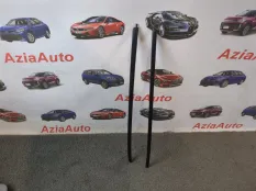 Молдинг лобового стекла Toyota Camry XV70