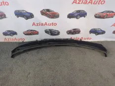 Жабо Kia Stinger 1
