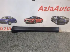 Накладка на порог салона передняя левая Toyota