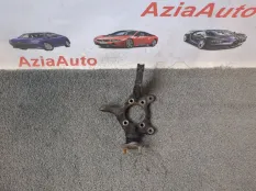 Кулак поворотный передний левый Toyota Corolla