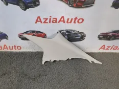 Накладка на стойку кузова задняя правая Toyota