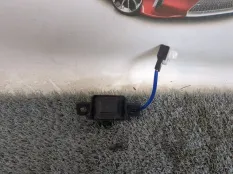 Кнопка открывания багажника Toyota Camry XV70