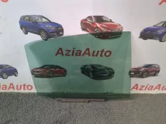Стекло двери заднее правое Toyota Camry XV70