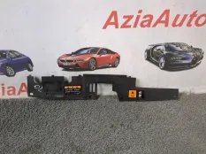 Накладка замка капота Mazda 3 BM