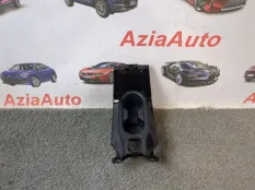 Подстаканник Toyota Corolla E210