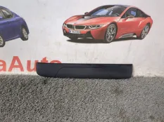 Накладка на порог салона задняя правая Toyota