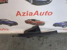 Накладка на порог салона задняя правая Kia Stinger