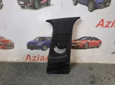 Накладка центральной стойки правая Kia Ceed 3