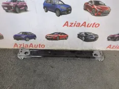 Планка радиатора Toyota Camry XV70