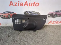 Накладка торпедо Kia Sorento Prime UM