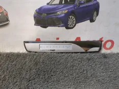 Накладка на порог салона задняя левая Toyota Camry
