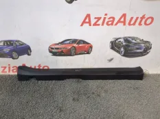Накладка на порог салона передняя левая Toyota