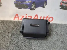 Бардачок Toyota Corolla E180